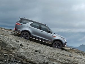 Land Rover Discovery SVX 2018