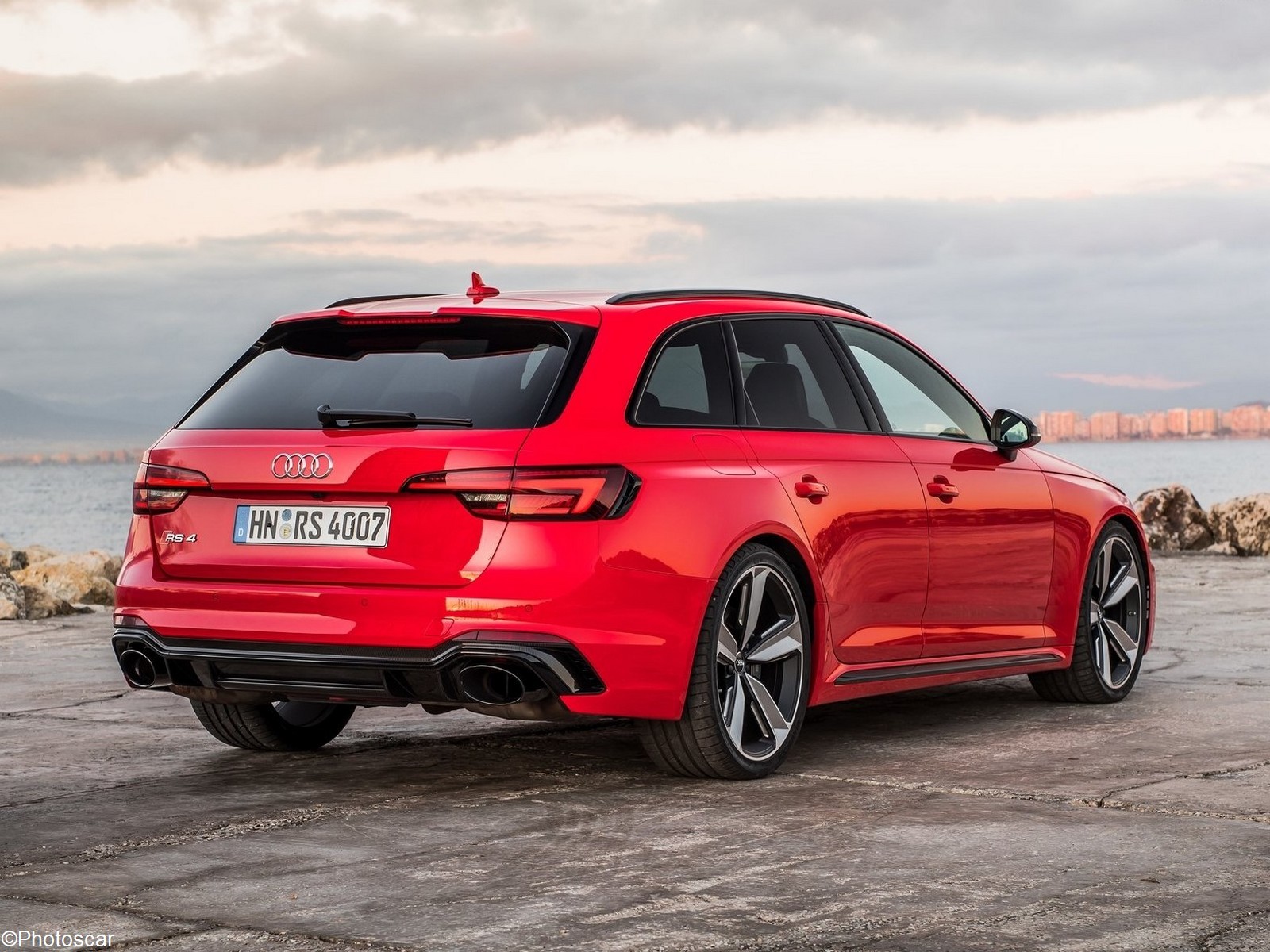 Audi rs4 2018