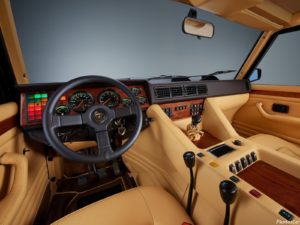 Lamborghini LM002 1986