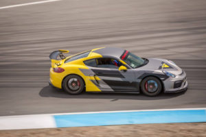 Porsche Cayman GT4 Vorsteiner 2016