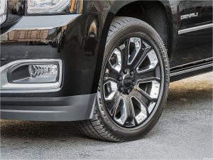 GMC Yukon Denali Ultimate Black 2018