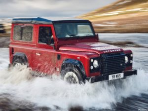 Land Rover Defender Works V8 2018
