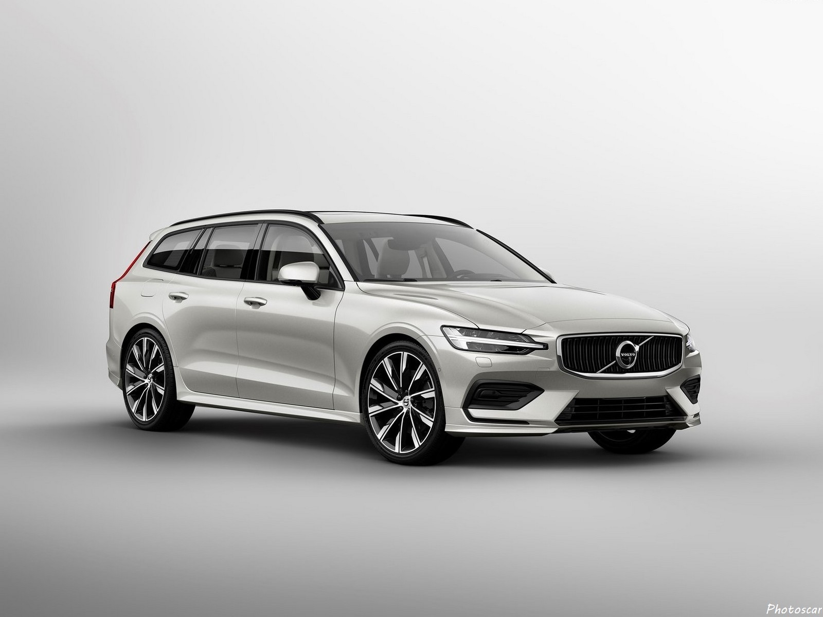Volvo V60 2019 – Magnifique, fonctionnel et rempli de technologie.