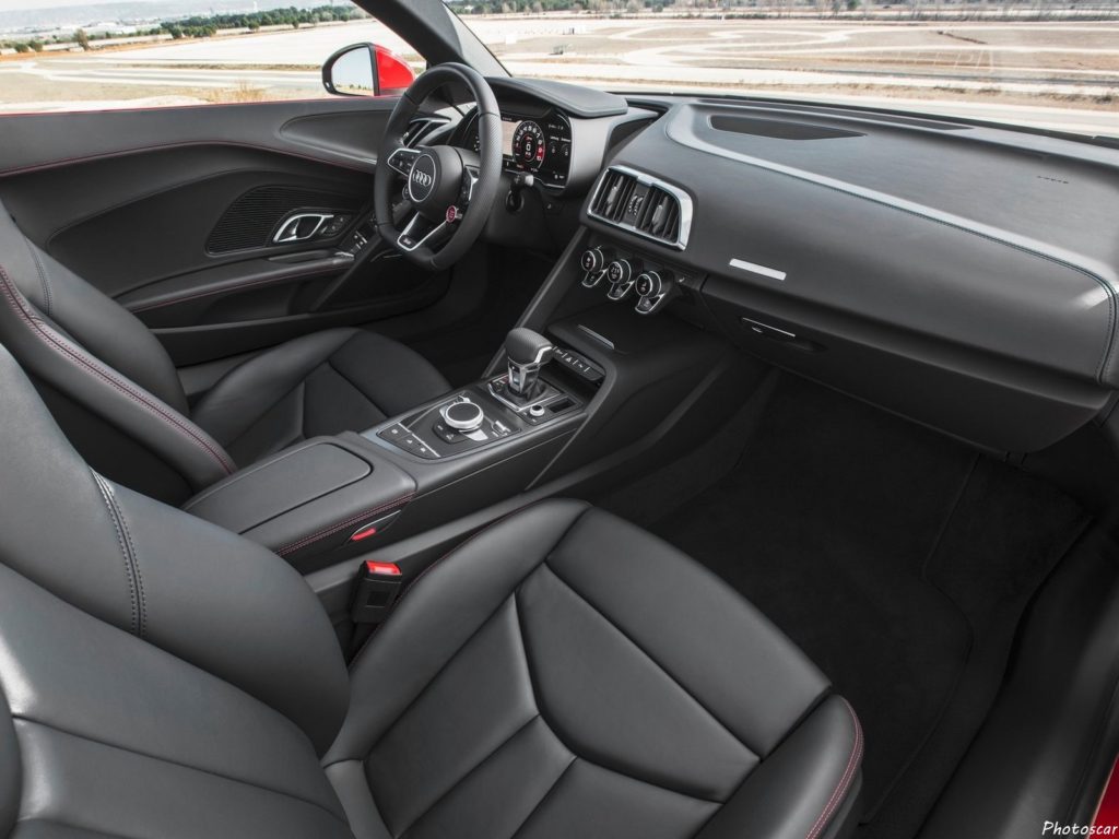 Audi R8 Spyder V10 RWS 2018