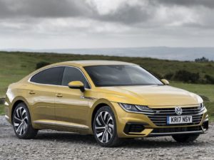 Volkswagen Arteon R-Line Version UK 2018