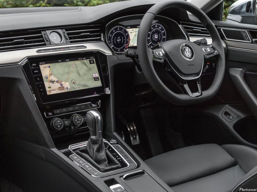 Volkswagen Arteon Version UK 2018