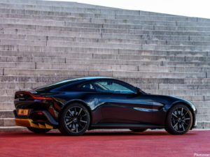 Aston-Martin Vantage Onyx Black 2019