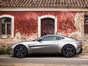 Aston-Martin Vantage Tungsten Silver 2019