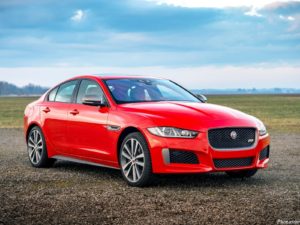 Jaguar XE 300 Sport 2019