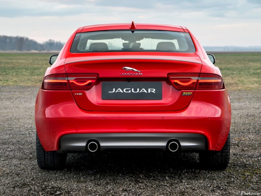 Jaguar XE 300 Sport 2019