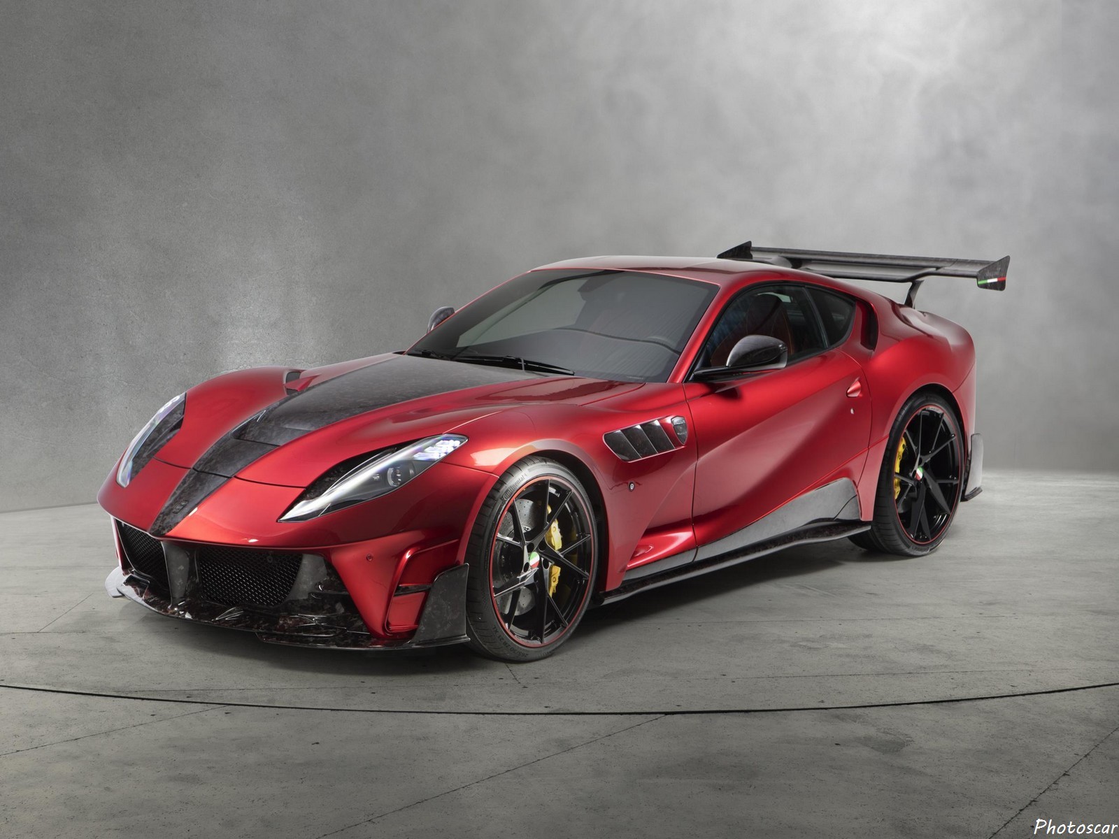 Mansory Ferrari 812 Stallone 2018