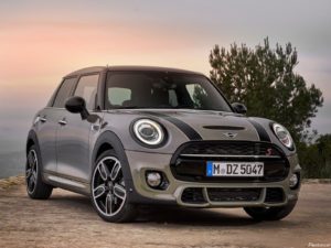 Mini Cooper S 5 door 2019