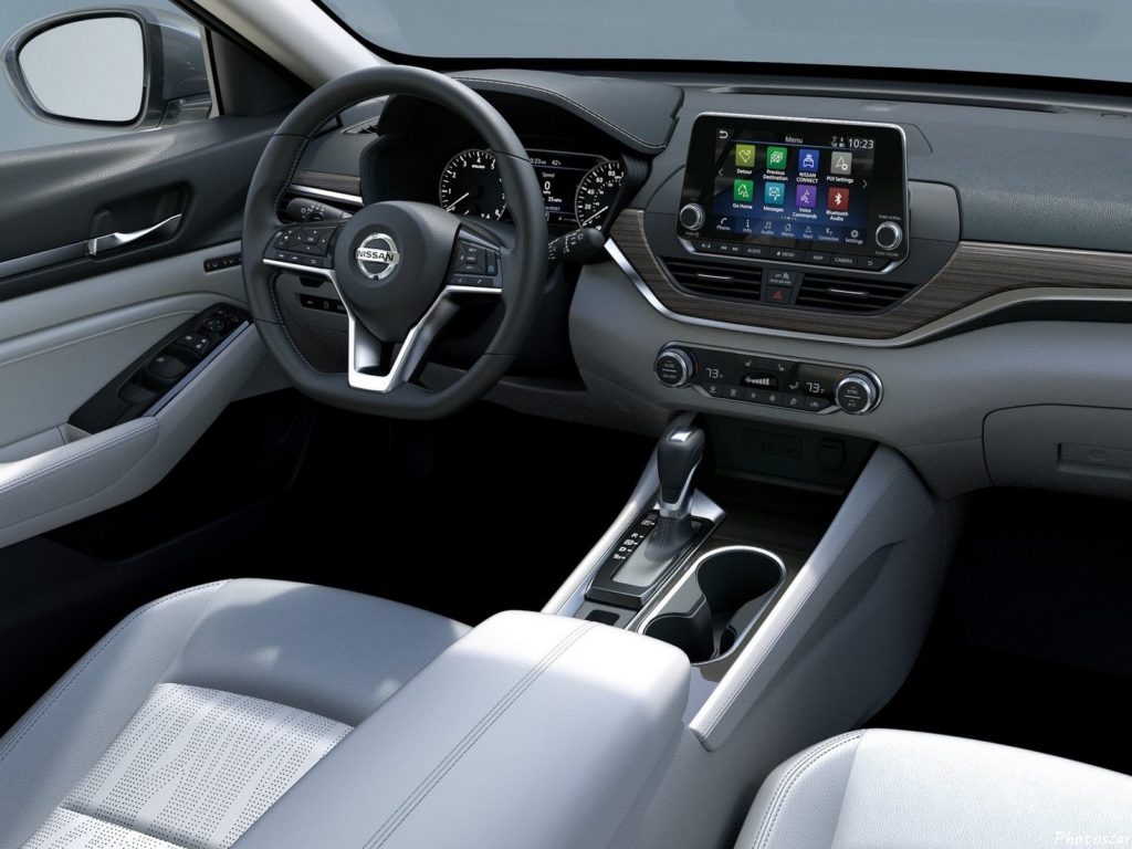 Nissan Altima 2019