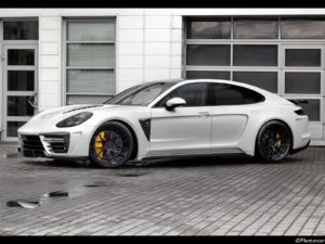 Topcar Porsche Panamera Stingray GTR 2017