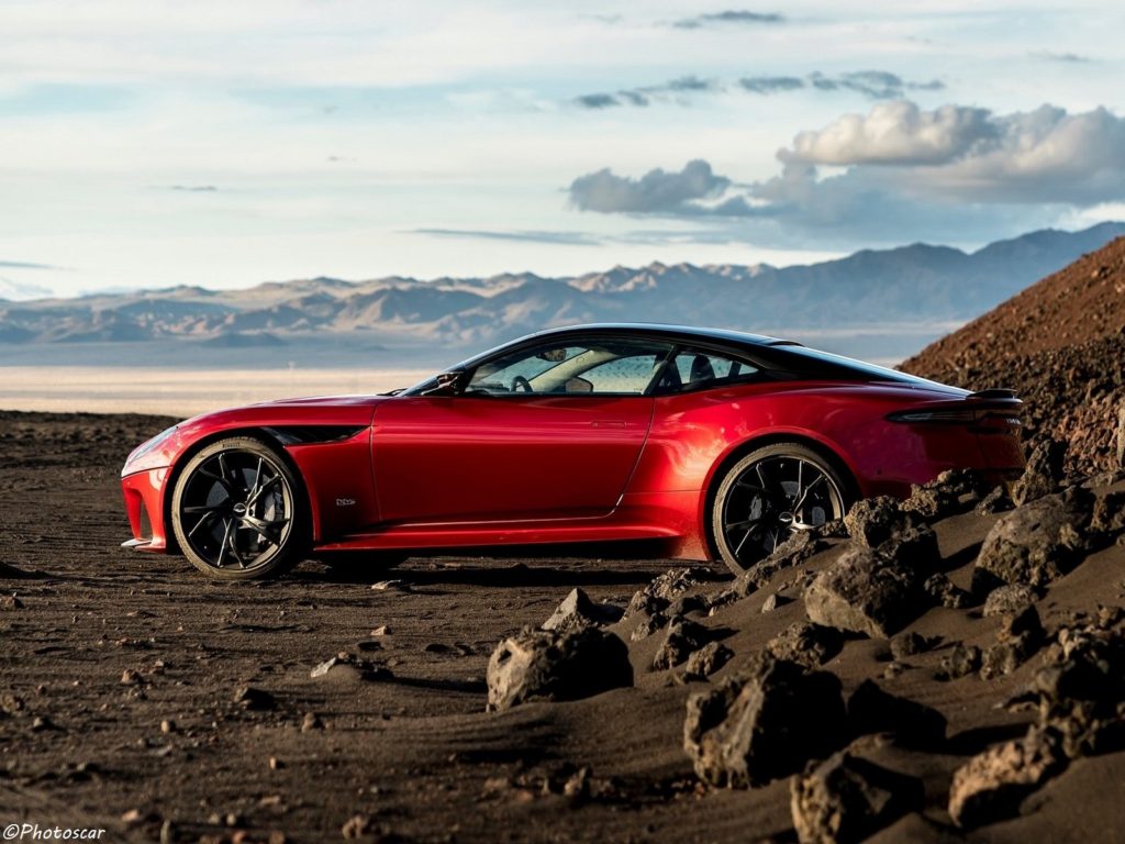 Aston Martin DBS Superleggera 2019