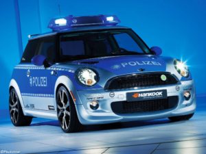 MINI E Police 2010 par AC-Schnitzer
