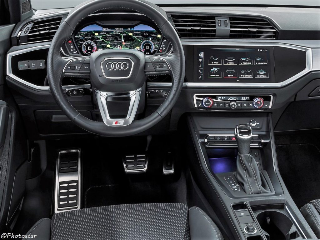 Intérieur de l'Audi Q3 2019