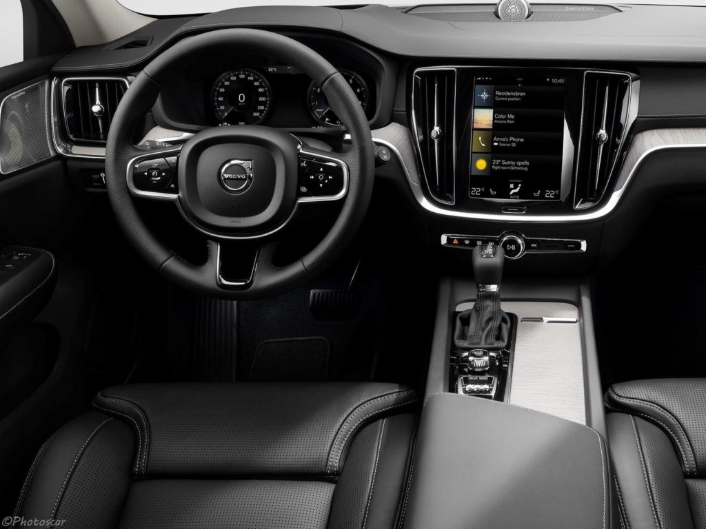 Volvo V60 Cross Country 2019