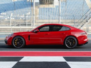 Porsche Panamera GTS 2019