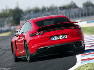 Porsche Panamera GTS 2019