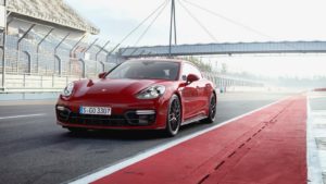 Porsche Panamera GTS 2019