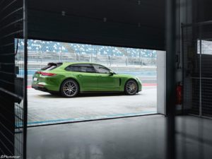 Porsche Panamera GTS Sport Turismo 2019