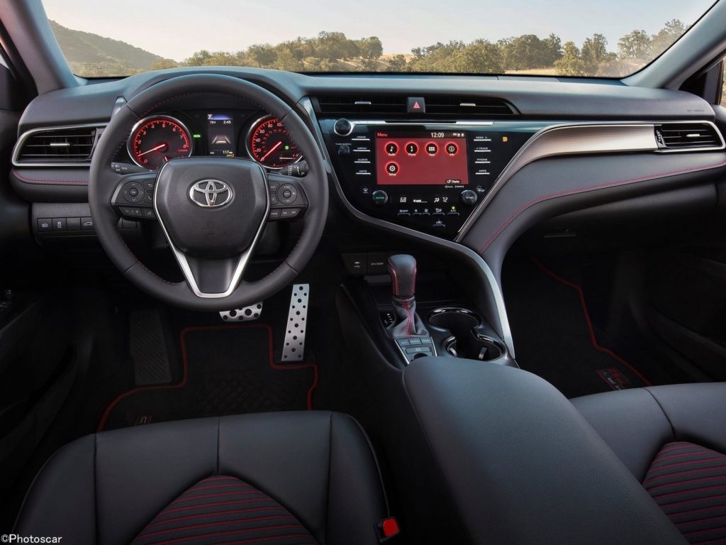 Toyota Camry TRD 2020