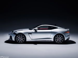 Jaguar F-Type SVR Graphic Pack Coupe 2018