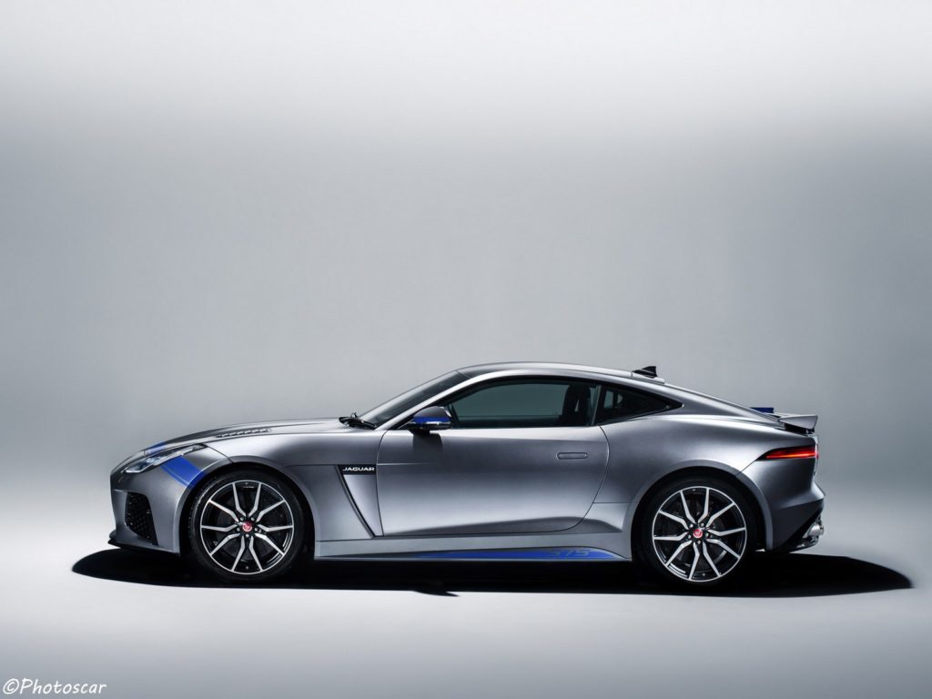 Jaguar F-Type SVR Graphic Pack Coupe 2018
