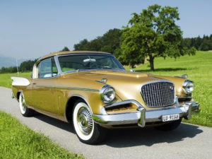 Studebaker Golden Hawk 1957