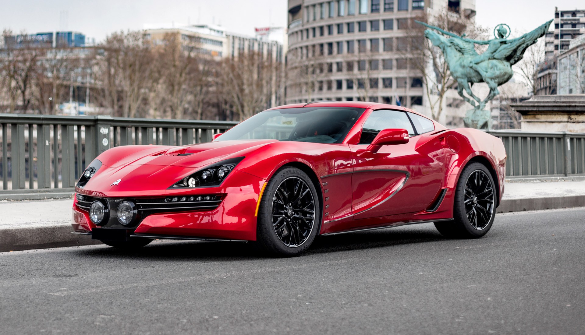 Equus Bass770 2015