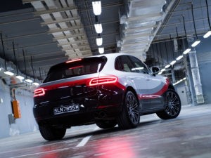Porsche Macan Turbo Performance_Package 95B 2017