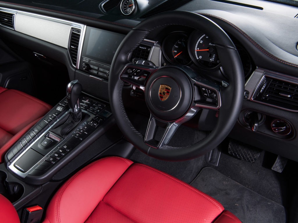 Porsche Macan Turbo Performance_Package 95B 2017