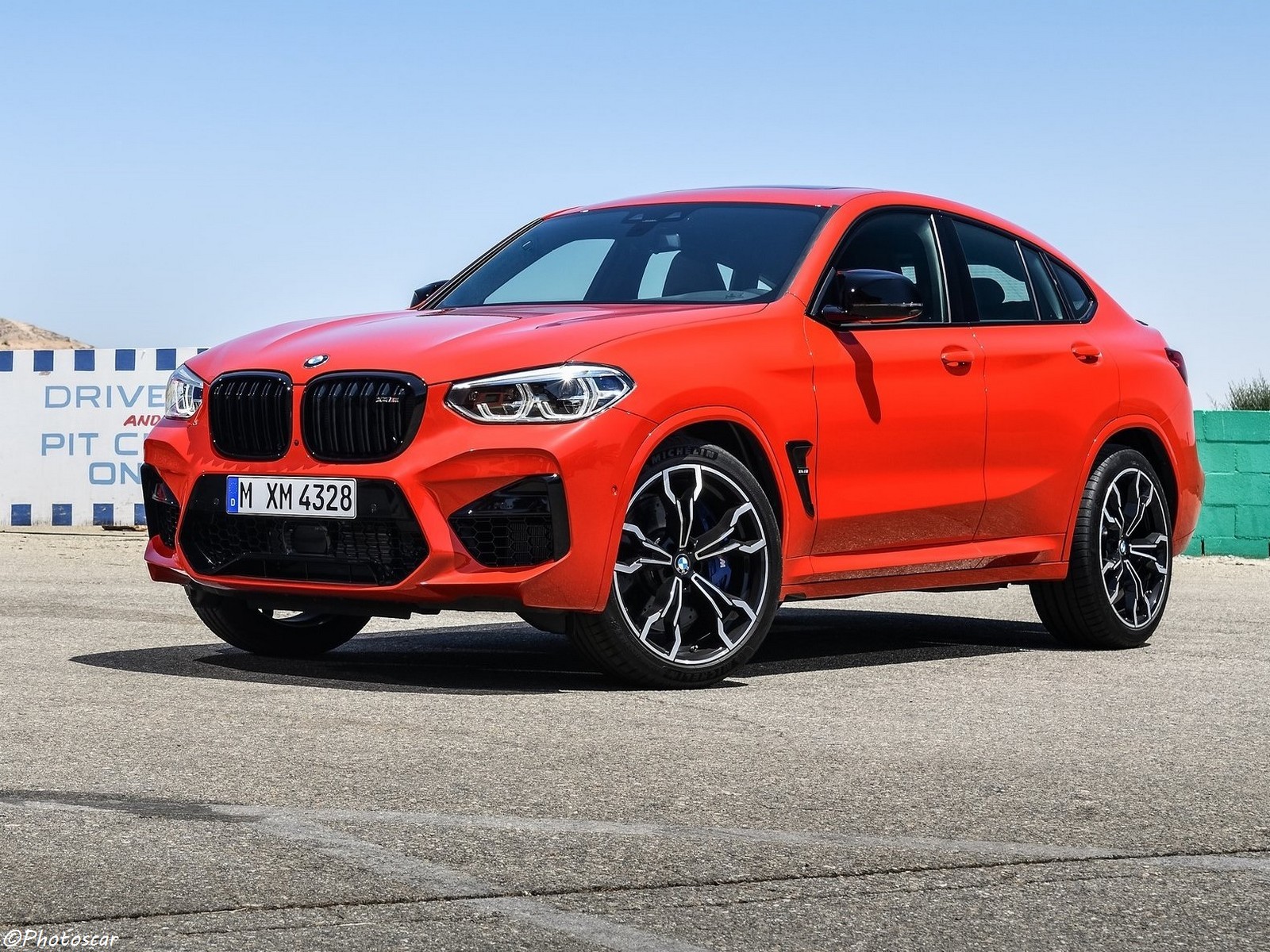 BMW X4 M Competition 2020 offrent un équilibre impressionnant entre performances, confort et efficacité