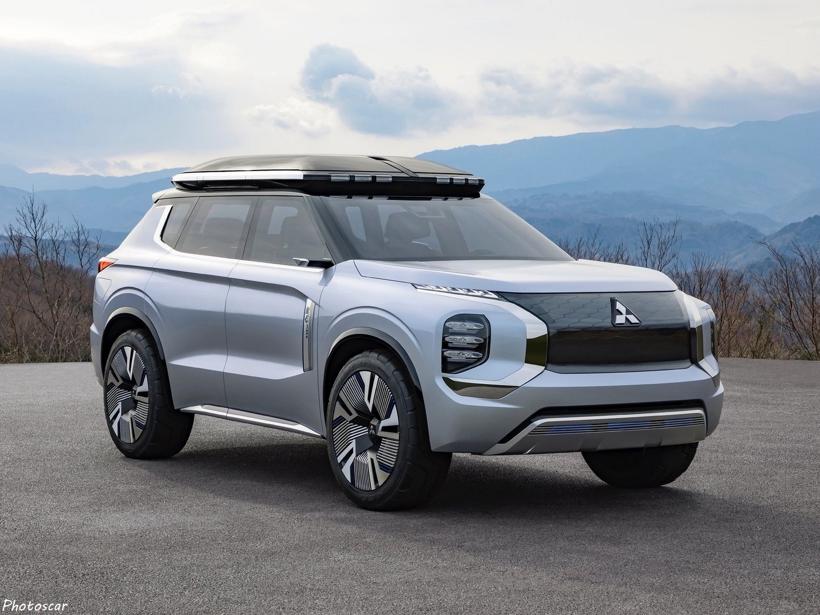 Mitsubishi Engelberg Tourer Concept 2019