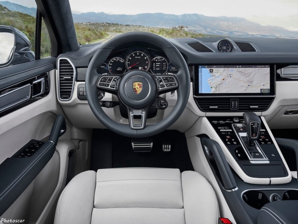Porsche Cayenne Turbo Coupe 2020