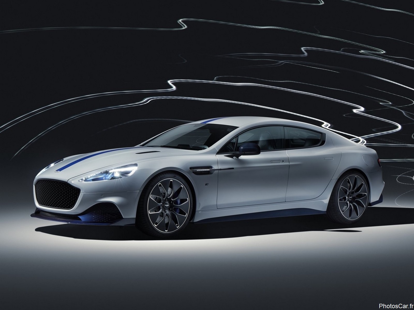 Aston Martin Rapide E 2020 – Une édition spéciale 100% électrique.