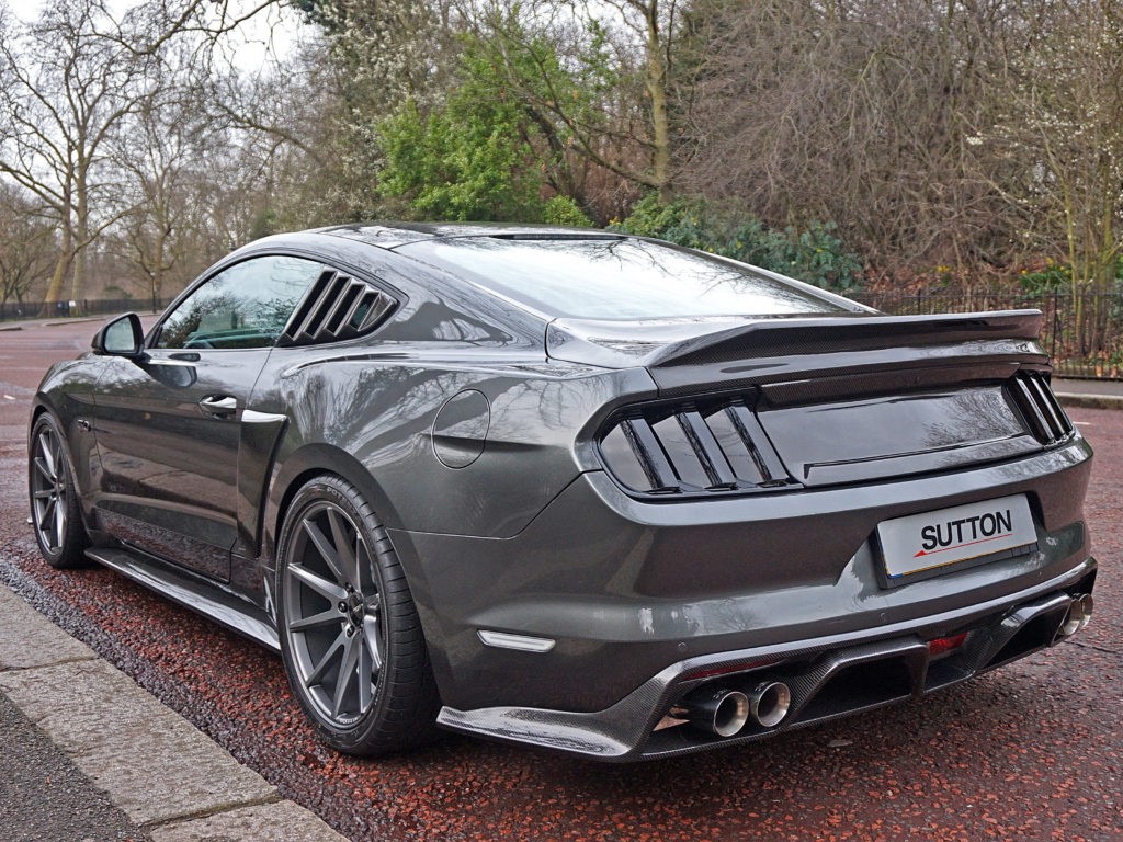 Clive Sutton CS800 Ford Mustang 2017