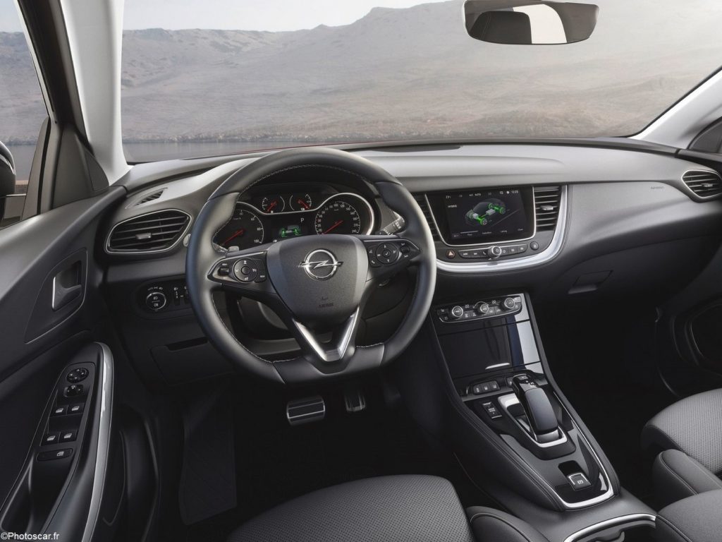 Opel Grandland X Hybrid4 2019