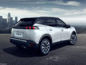 Peugeot_2008 2020