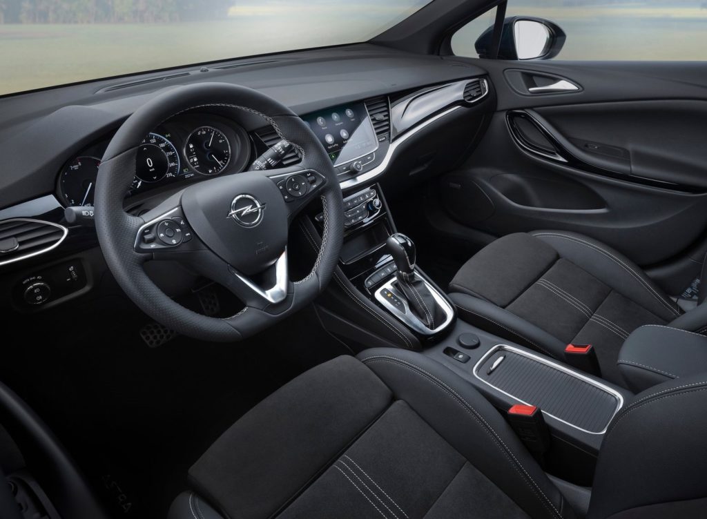 Opel Astra 2020