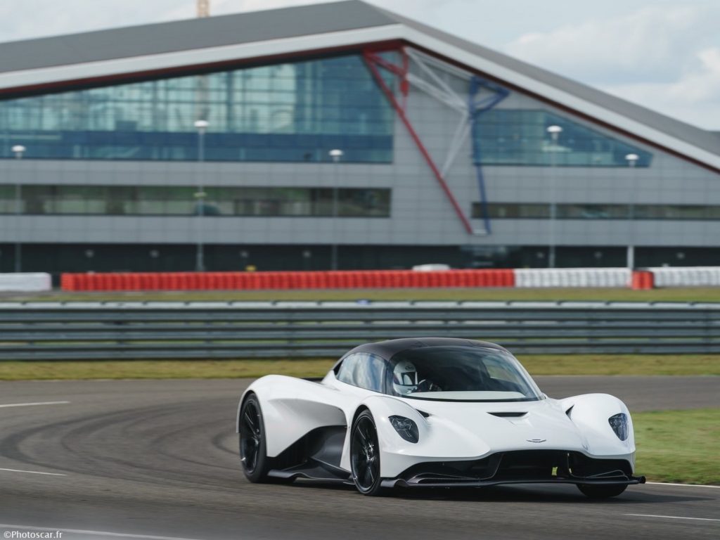 Aston Martin Valhalla 2020