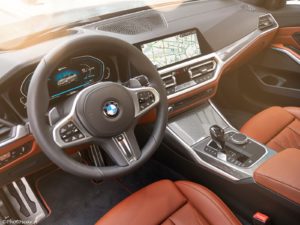 BMW 330e Sedan 2019