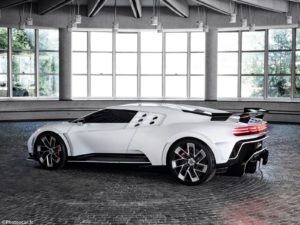 Bugatti Centodieci 2020