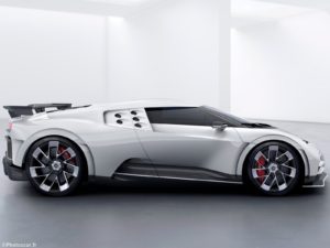 Bugatti Centodieci 2020