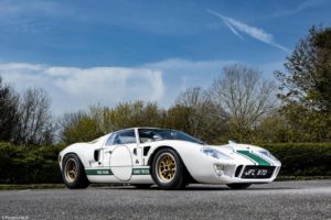 Ford GT40 Race Car (P/1042) 1966