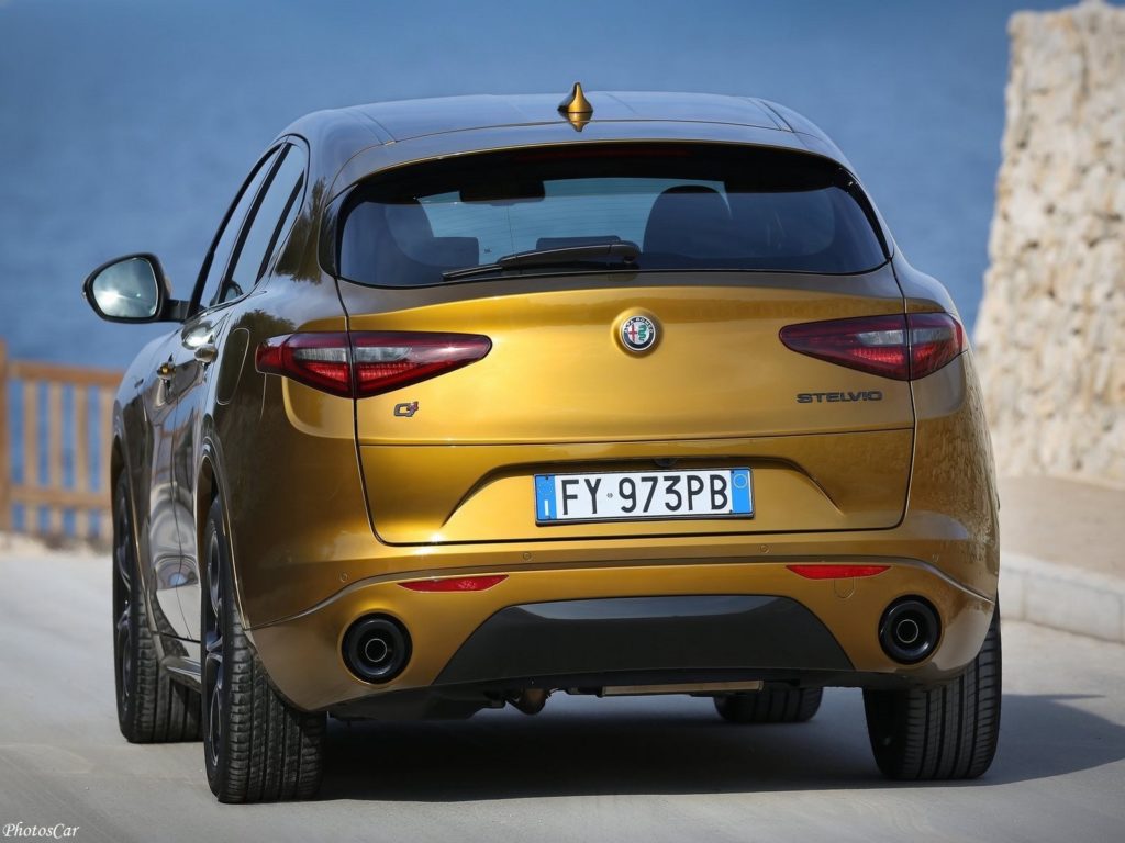 Alfa-Romeo Stelvio 2020