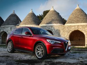 Alfa-Romeo_Stelvio 2020