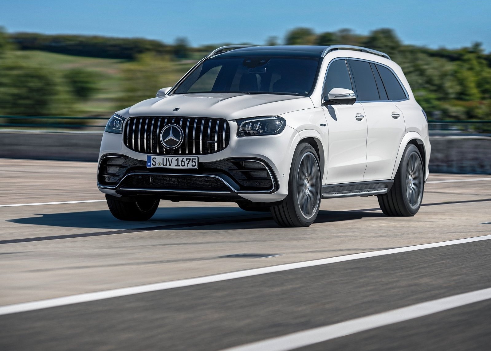 Mercedes AMG GLS_63 2021
