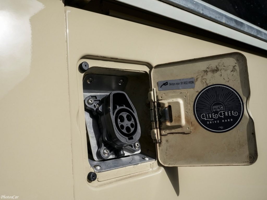 Volkswagen Type_2 Bus Electrified concept 2019